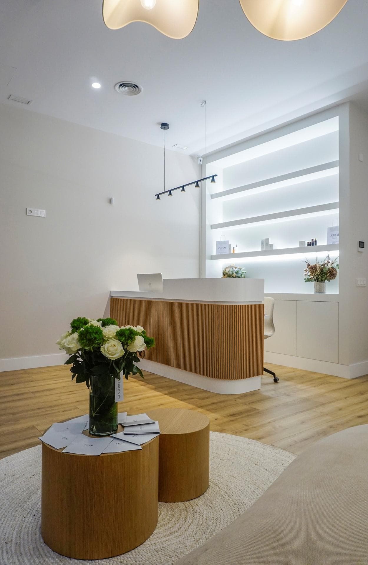 Instalaciones - Jomay Beauty